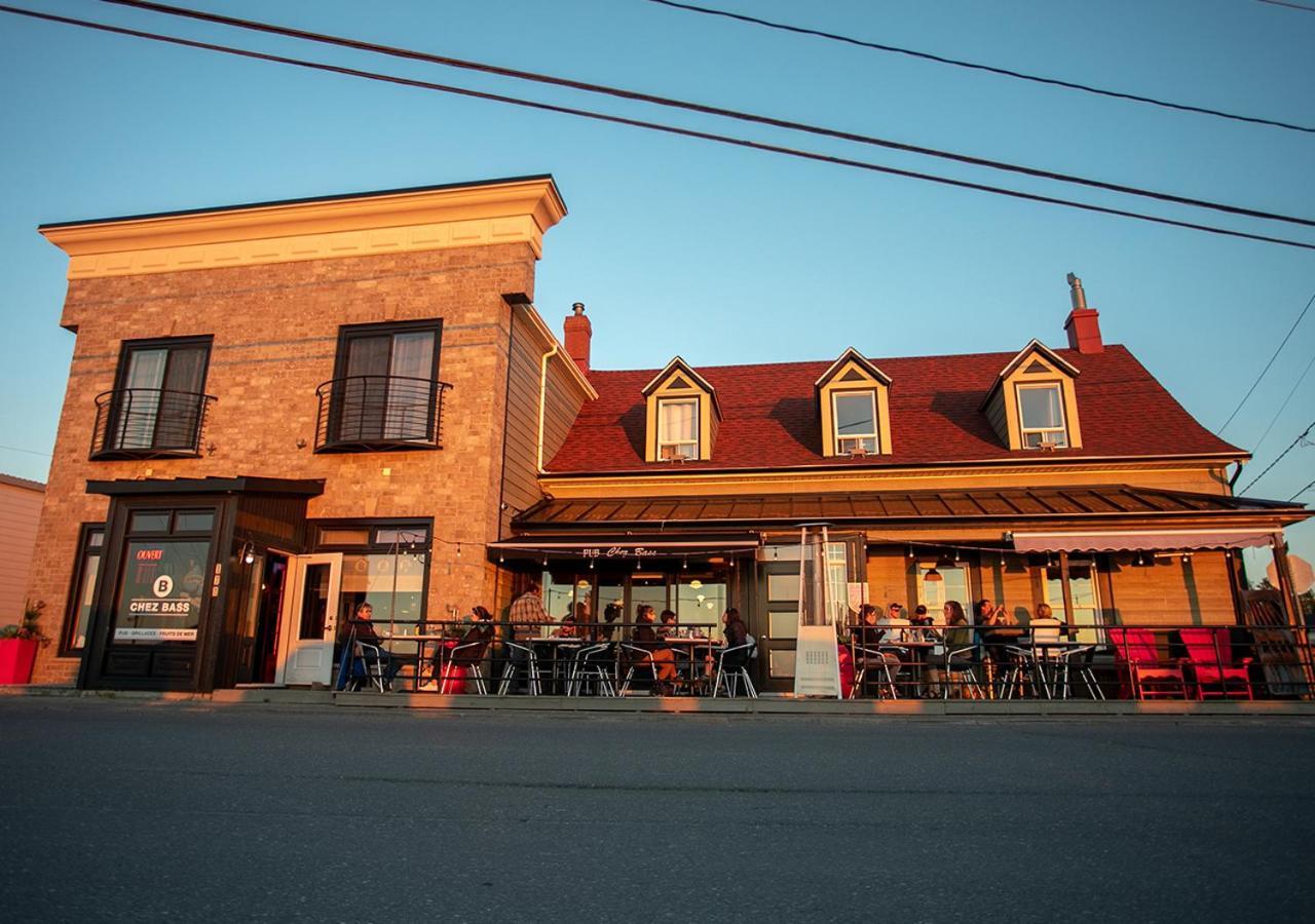 Le Littoral Bistro Gourmand Et Auberge Hotel Sainte Anne-des-Chênes Eksteriør billede